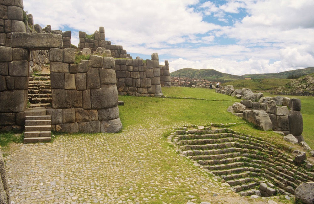 El túnel secreto de la fortaleza inca El túnel secreto de la fortaleza inca