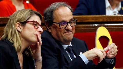 Quim Torra, junto a Elsa Artadi en el Parlament