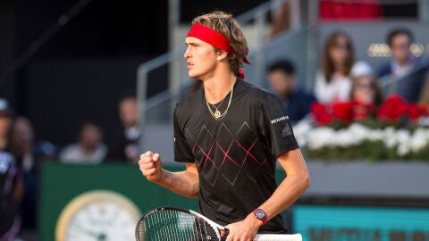 Alexander Zverev celebra un punto ante Thiem