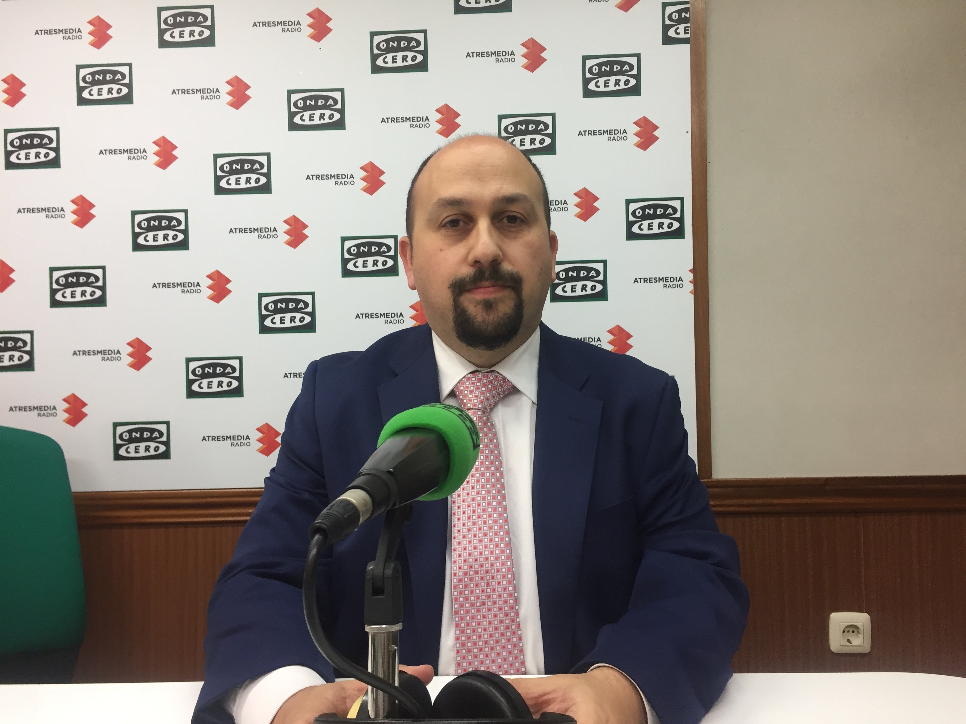 El Plazo para presentar candidaturas para el Premio Joven Empresario y Joven Emprendedor finaliza este martes a las 5 de la tarde. El Plazo para presentar candidaturas para el Premio Joven Empresario y Joven Emprendedor finaliza este martes a las 5 de la tarde.