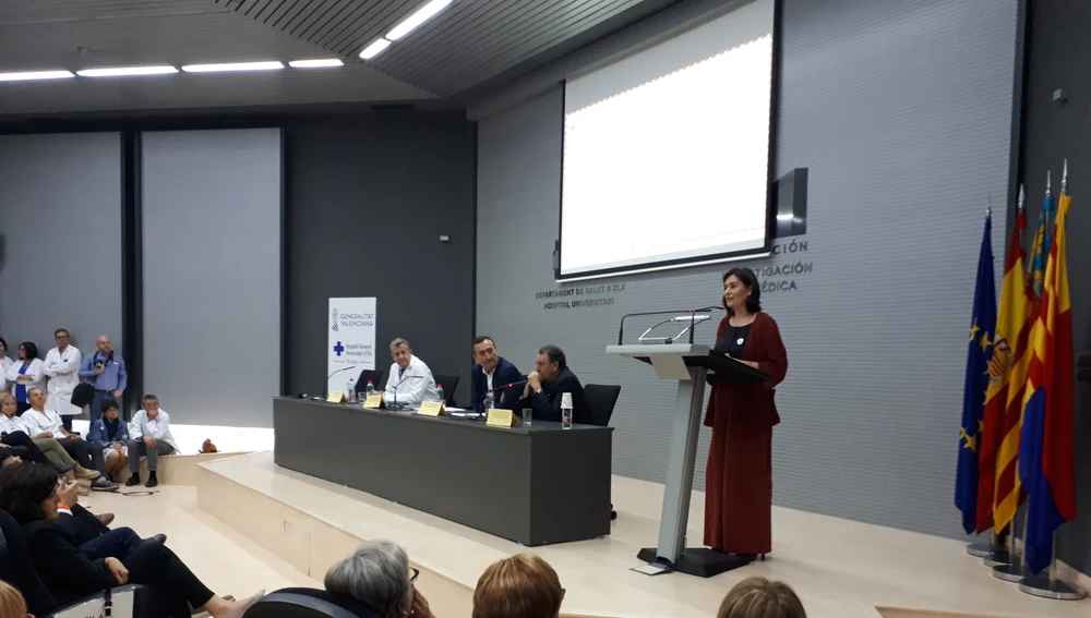 La Consellera de Sanidad, Carmen Montón, en el acto en el Hospital General Universitario de Elche La Consellera de Sanidad, Carmen Montón, en el acto en el Hospital General Universitario de Elche