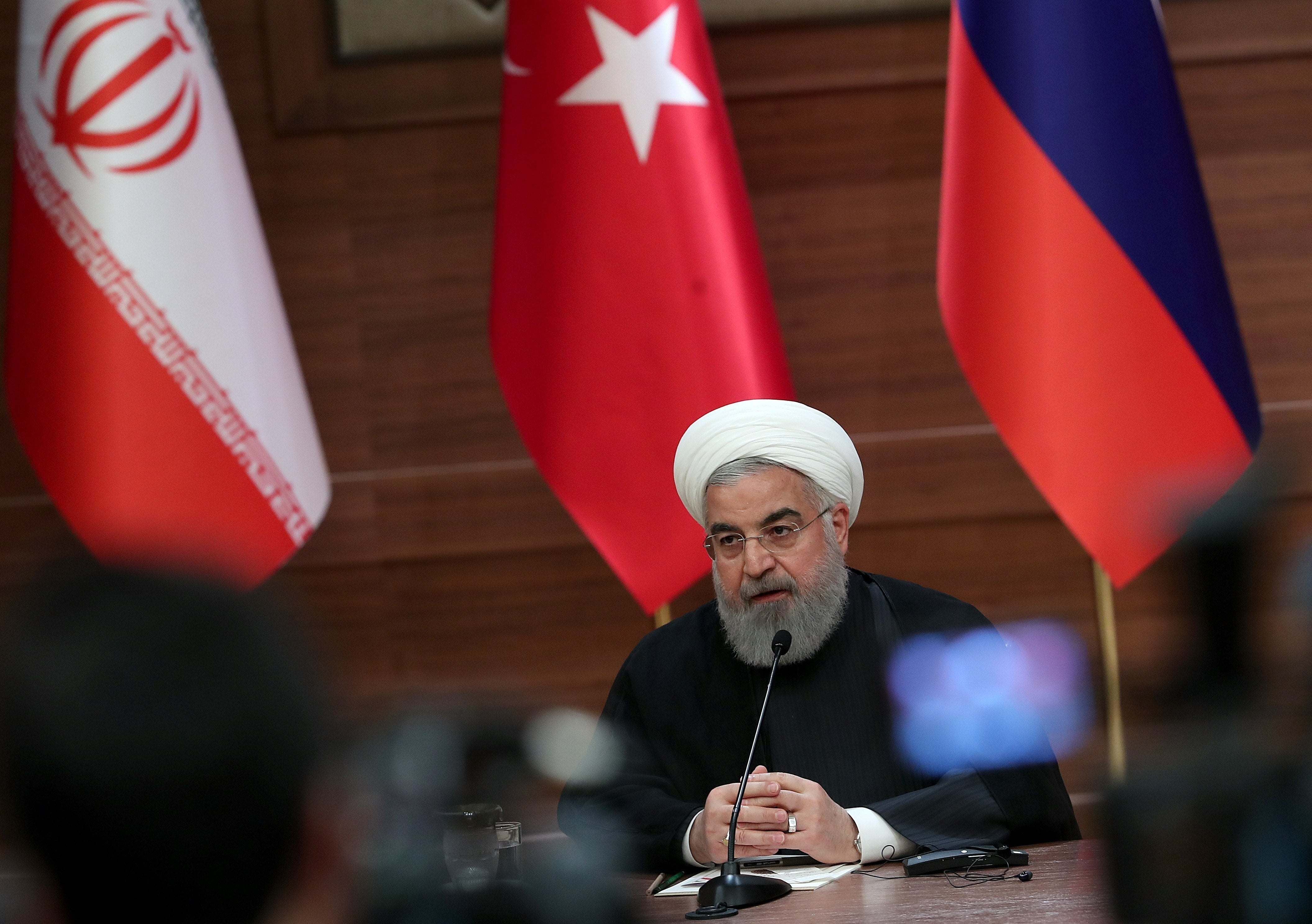 El presidente de Irán propone crear un tribunal especial que investigue el derribo por error del avión ucraniano El presidente de Irán propone crear un tribunal especial que investigue el derribo por error del avión ucraniano