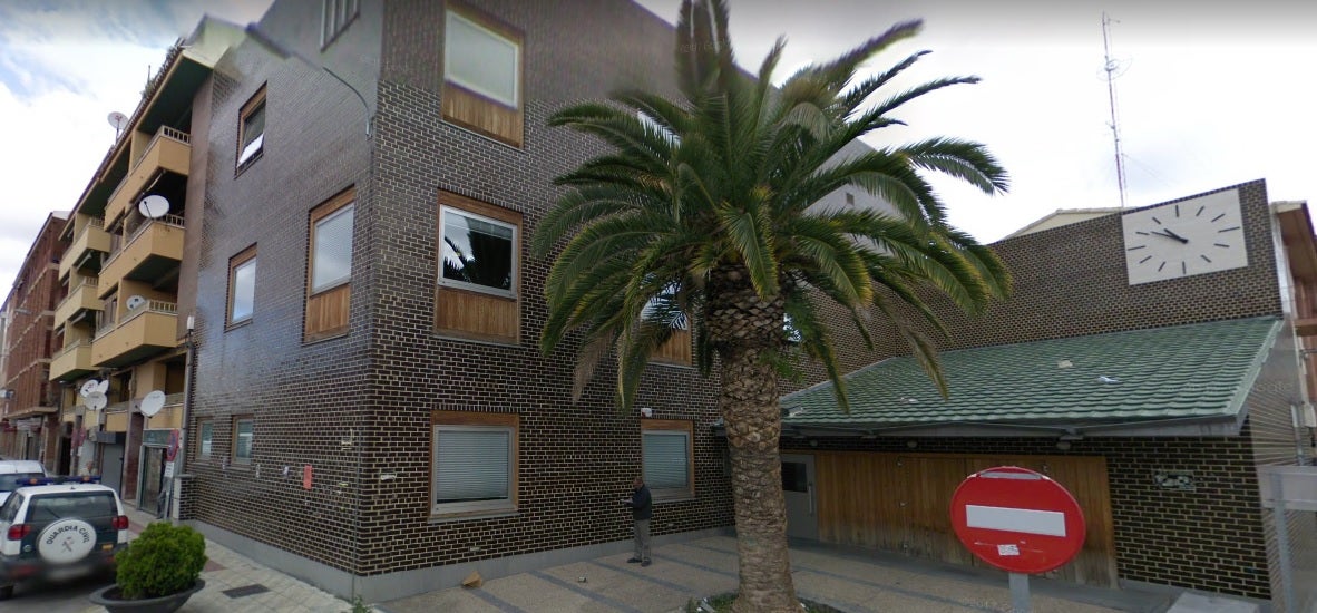 El policía nacional atrincherado se entrega en los juzgados de La Almunia El policía nacional atrincherado se entrega en los juzgados de La Almunia