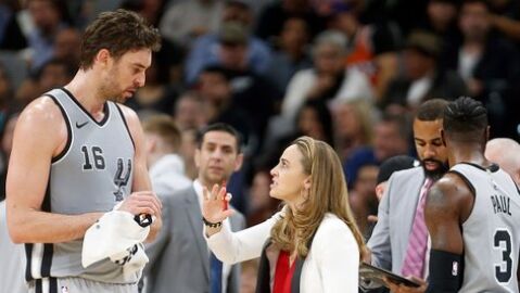 Becky Hammon y Pau Gasol
