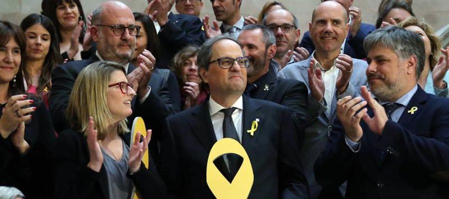 Quim Torra con un lazo amarillo Quim Torra con un lazo amarillo