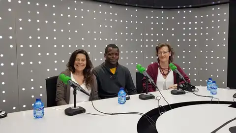 Belén Cabello, María Araúz e Ignacio Cespedosa Belén Cabello, María Araúz e Ignacio Cespedosa
