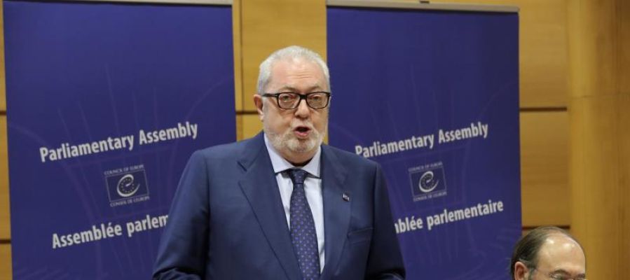 El senador español del grupo parlamentario popular, Pedro Agramunt. El senador español del grupo parlamentario popular, Pedro Agramunt.