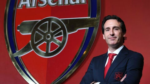 Unai Emery en su presentaci&oacute;n como t&eacute;cnico del Arsenal