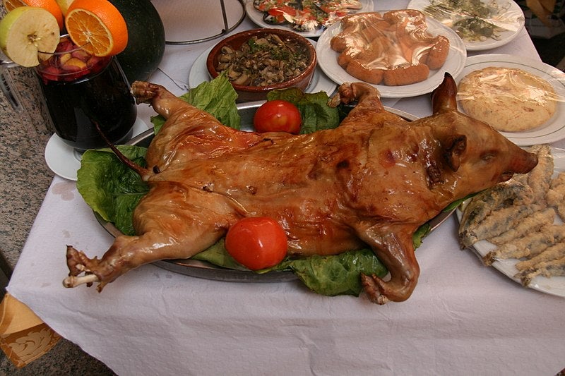 Cochinillo, el embajador de la cocina segoviana Cochinillo, el embajador de la cocina segoviana