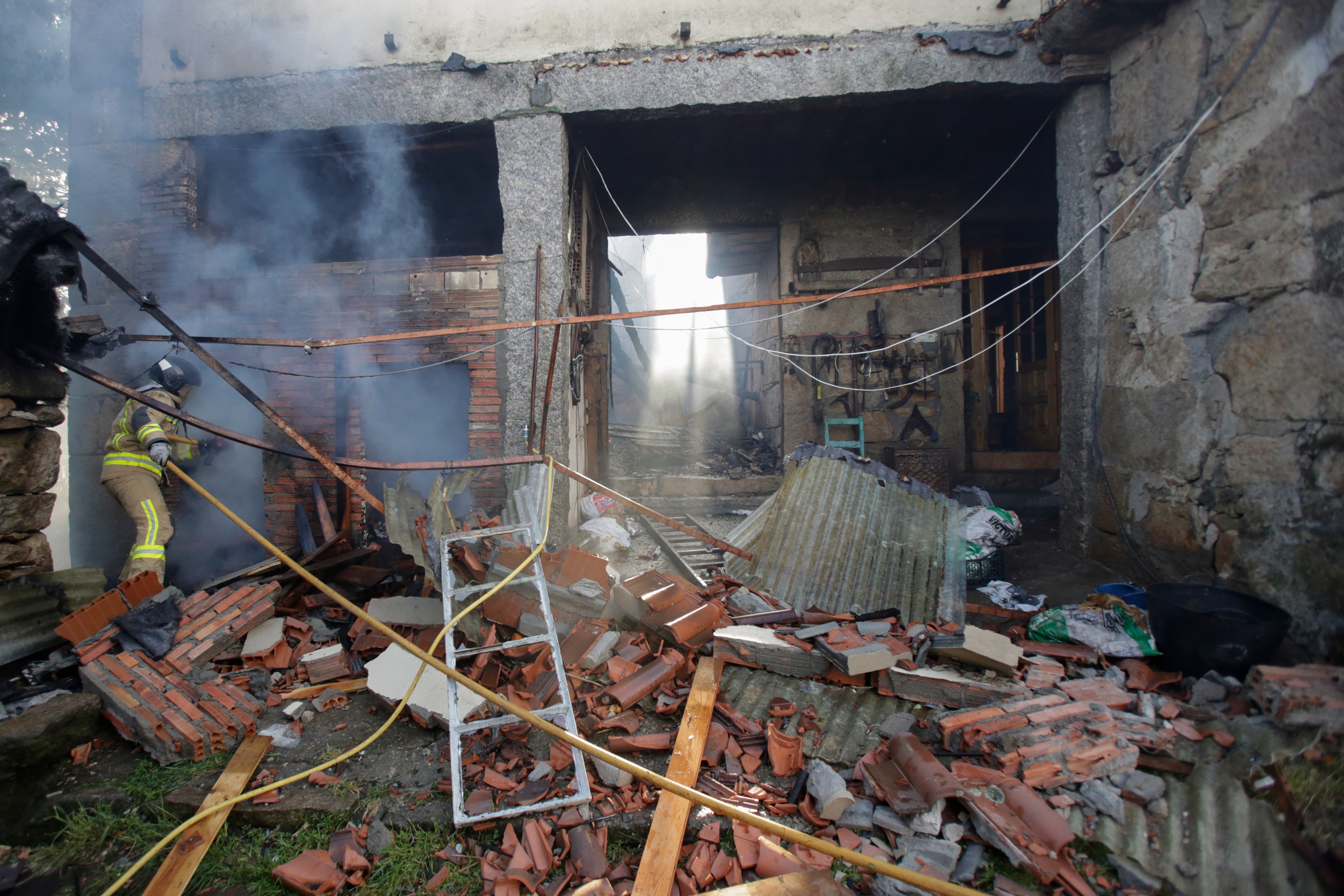 Eva González, afectada por la pirotecnia en Tui: "Esto pudo ser un cementerio de cadáveres" Eva González, afectada por la pirotecnia en Tui: "Esto pudo ser un cementerio de cadáveres"