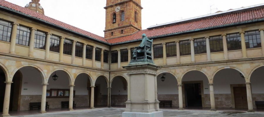 Edificio Histórico de la Universidad de Oviedo Edificio Histórico de la Universidad de Oviedo