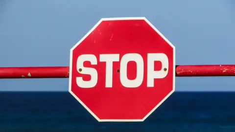 Señal de STOP Señal de STOP