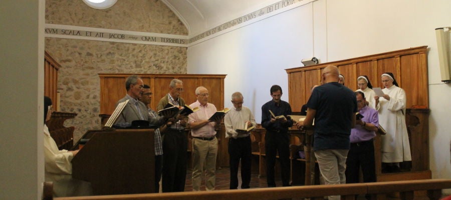 Coro Congregamine et Psallite Coro Congregamine et Psallite
