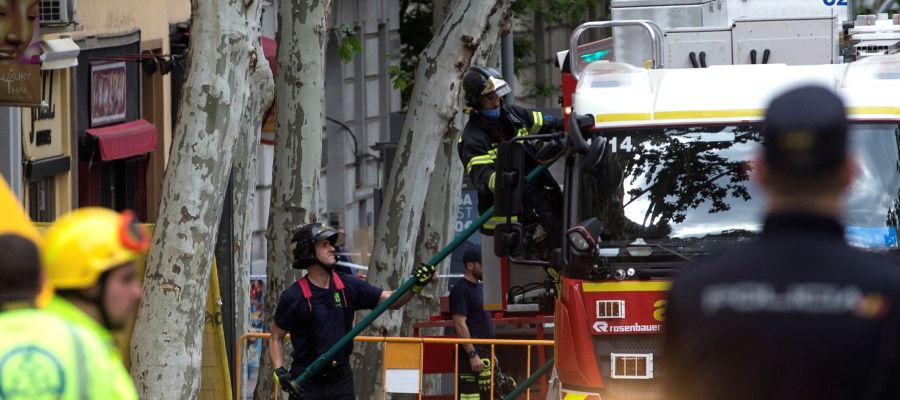 Parte del forjado de un edificio en rehabilitación, en el número 19 de la calle del General Martínez Campos, en el distrito de Chamberí de Madrid, que se derrumbó Parte del forjado de un edificio en rehabilitación, en el número 19 de la calle del General Martínez Campos, en el distrito de Chamberí de Madrid, que se derrumbó