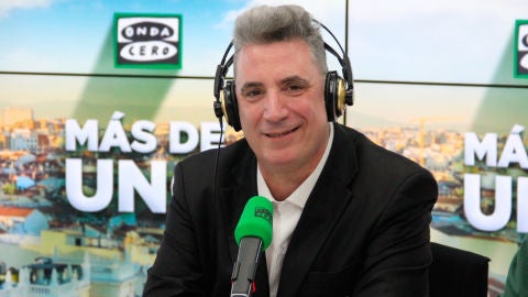 Loquillo durante una entrevista en los estudios de Onda Cero