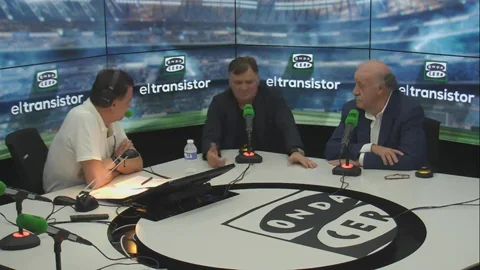 Aqu&iacute; puedes ver la entrevista completa de Camacho y Del Bosque en El Transistor