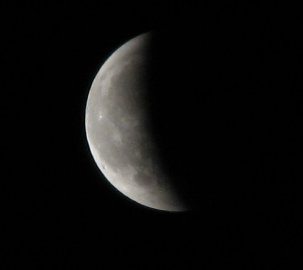 Una extraña sustancia en la cara oculta de la Luna Una extraña sustancia en la cara oculta de la Luna