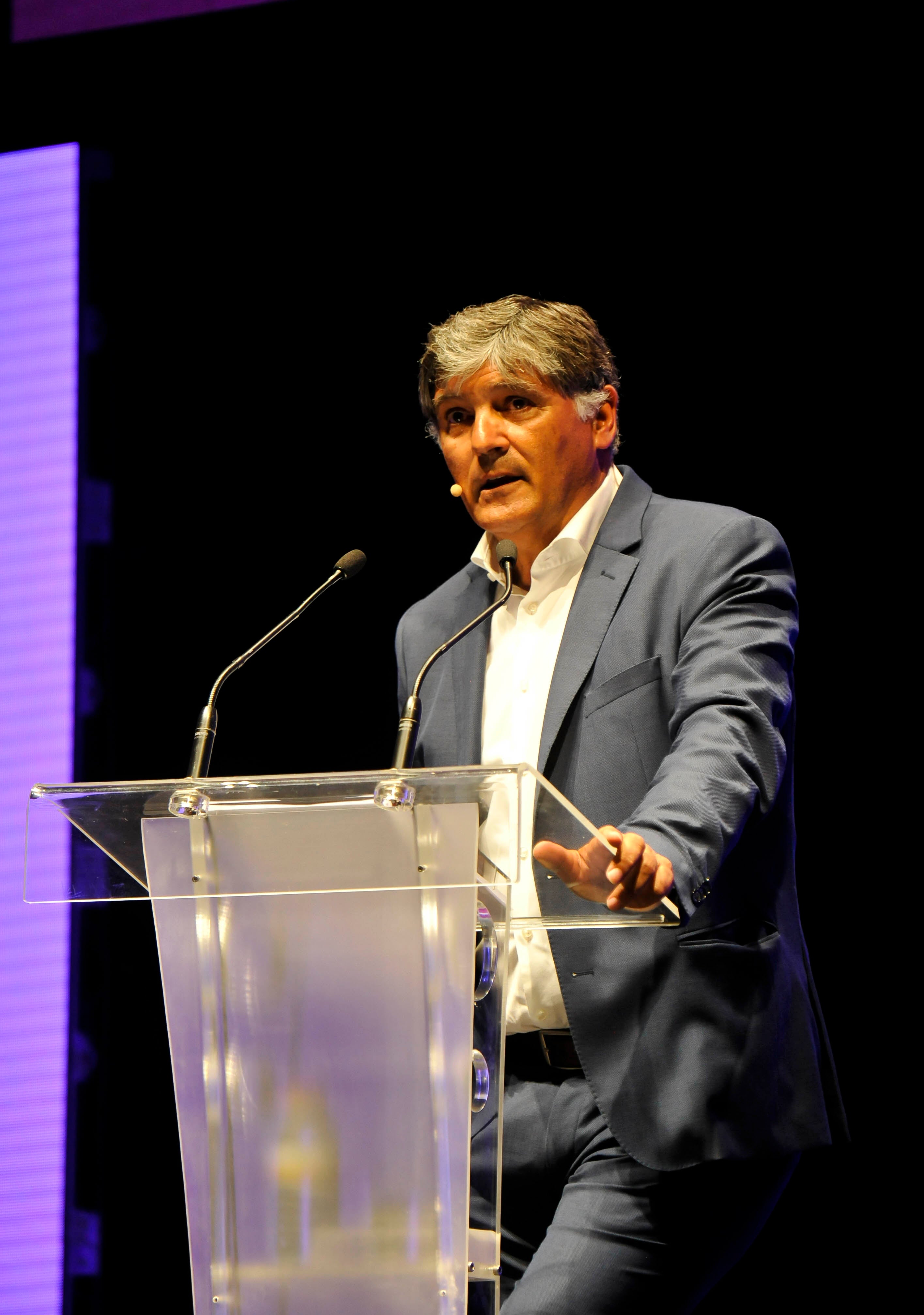 Toni Nadal: "Siempre he alabado la capacidad de Rafa para solventar problemas, tanto de juego como de lesiones" Toni Nadal: "Siempre he alabado la capacidad de Rafa para solventar problemas, tanto de juego como de lesiones"