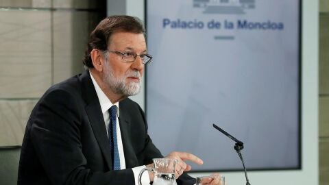 Mariano Rajoy ante los medios de comunicaci&oacute;n en La Moncloa