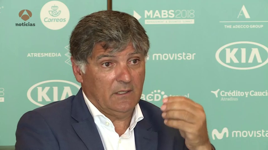 Toni Nadal, sobre Kyrgios: "La ATP debería tomar medidas porque no es bueno para el circuito" Toni Nadal, sobre Kyrgios: "La ATP debería tomar medidas porque no es bueno para el circuito"