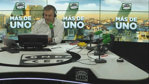Mon&oacute;logo de Alsina: "Haya o no haya moci&oacute;n de censura, el PP de Rajoy ha tocado fondo por no haber cogido a tiempo la escoba"