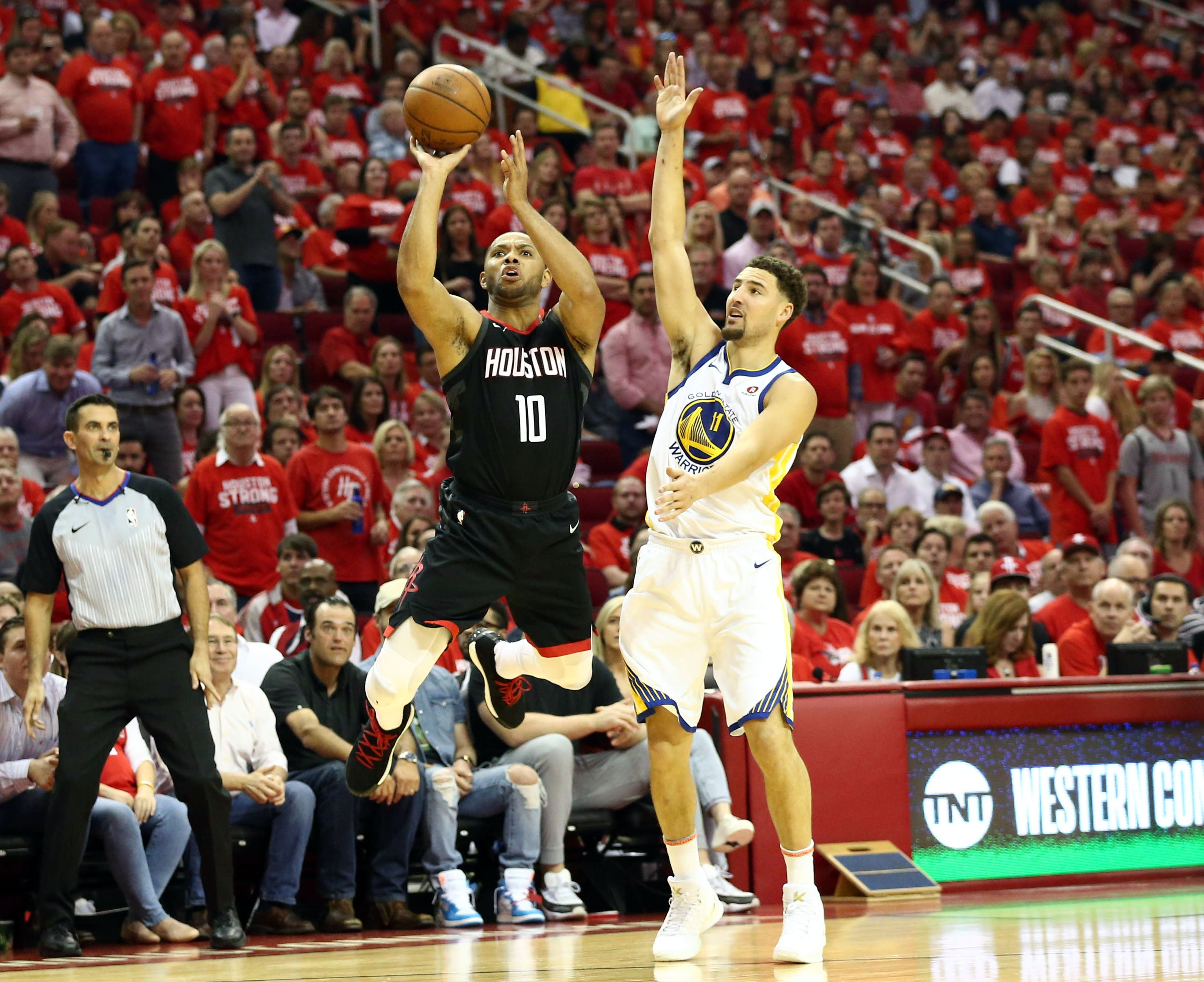 Eric Gordon y los Rockets dejan al campeón contra las cuerdas Eric Gordon y los Rockets dejan al campeón contra las cuerdas