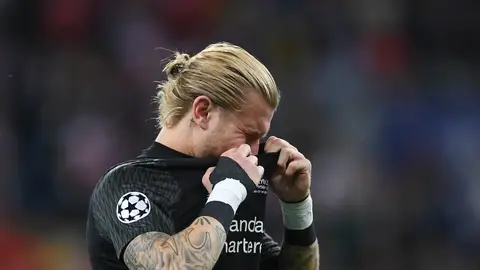 Karius, entre lágrimas Karius, entre lágrimas