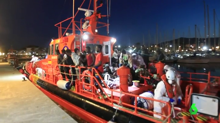 Más de doscientas personas rescatadas en la costa andaluza Más de doscientas personas rescatadas en la costa andaluza