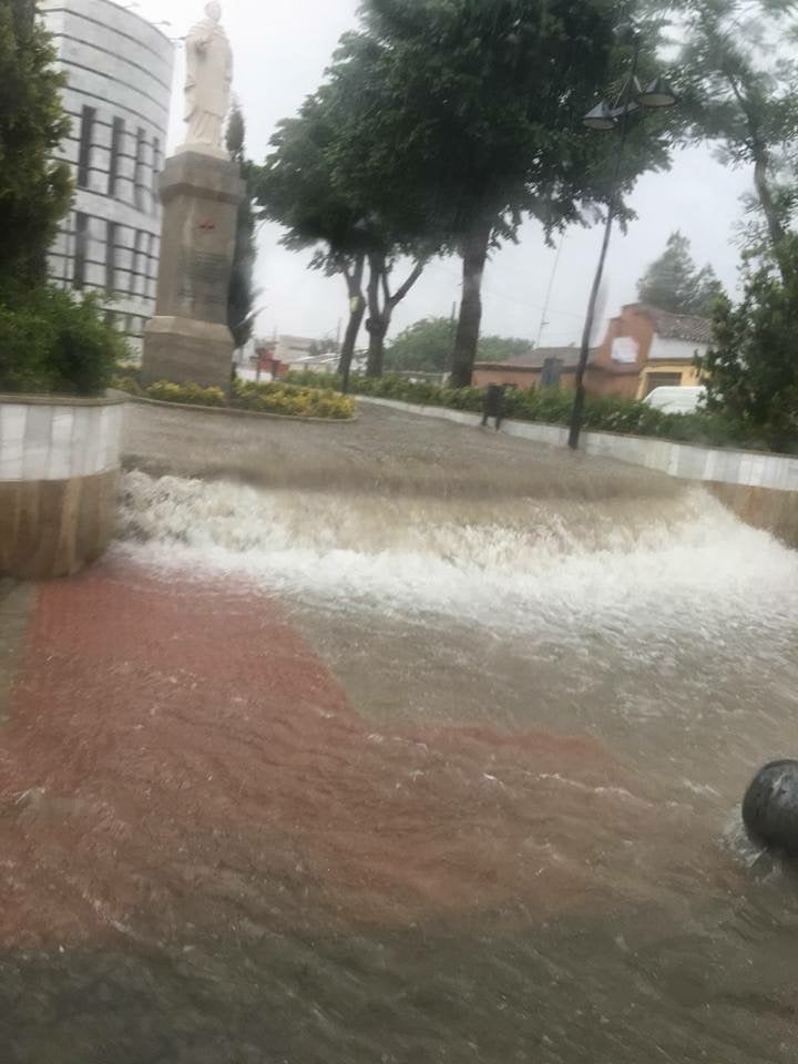 Valdepeñas vuelve a la normalidad tras la tormenta del domingo Valdepeñas vuelve a la normalidad tras la tormenta del domingo