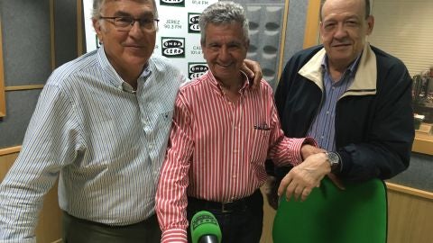 Nuestros amigos Juan Sales, Enrique Huguet y Paco Moya dedican unos minutos a contarnos de una forma muy divertida c&oacute;mo vivieron el mundial que gan&oacute; Espa&ntilde;a en Sud&aacute;frica 2010.