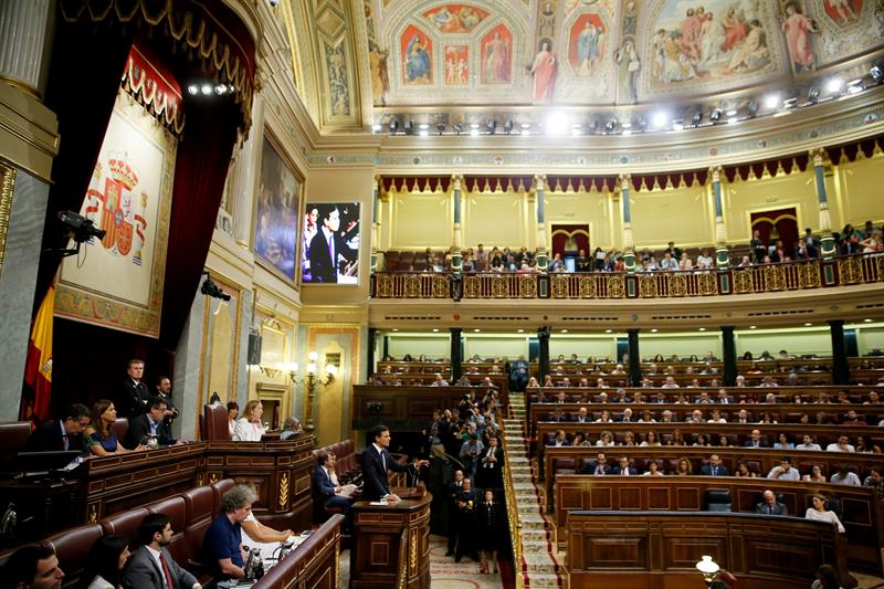 La Mesa del Congreso da el primer paso para la moción de censura contra Mariano Rajoy La Mesa del Congreso da el primer paso para la moción de censura contra Mariano Rajoy
