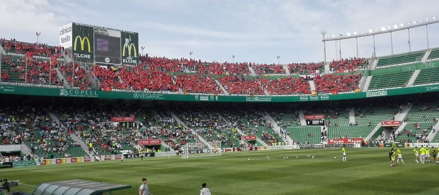 El estadio Martínez Valero registró la mejor entrada de la temporada en el Elche CF-Real Murcia. El estadio Martínez Valero registró la mejor entrada de la temporada en el Elche CF-Real Murcia.
