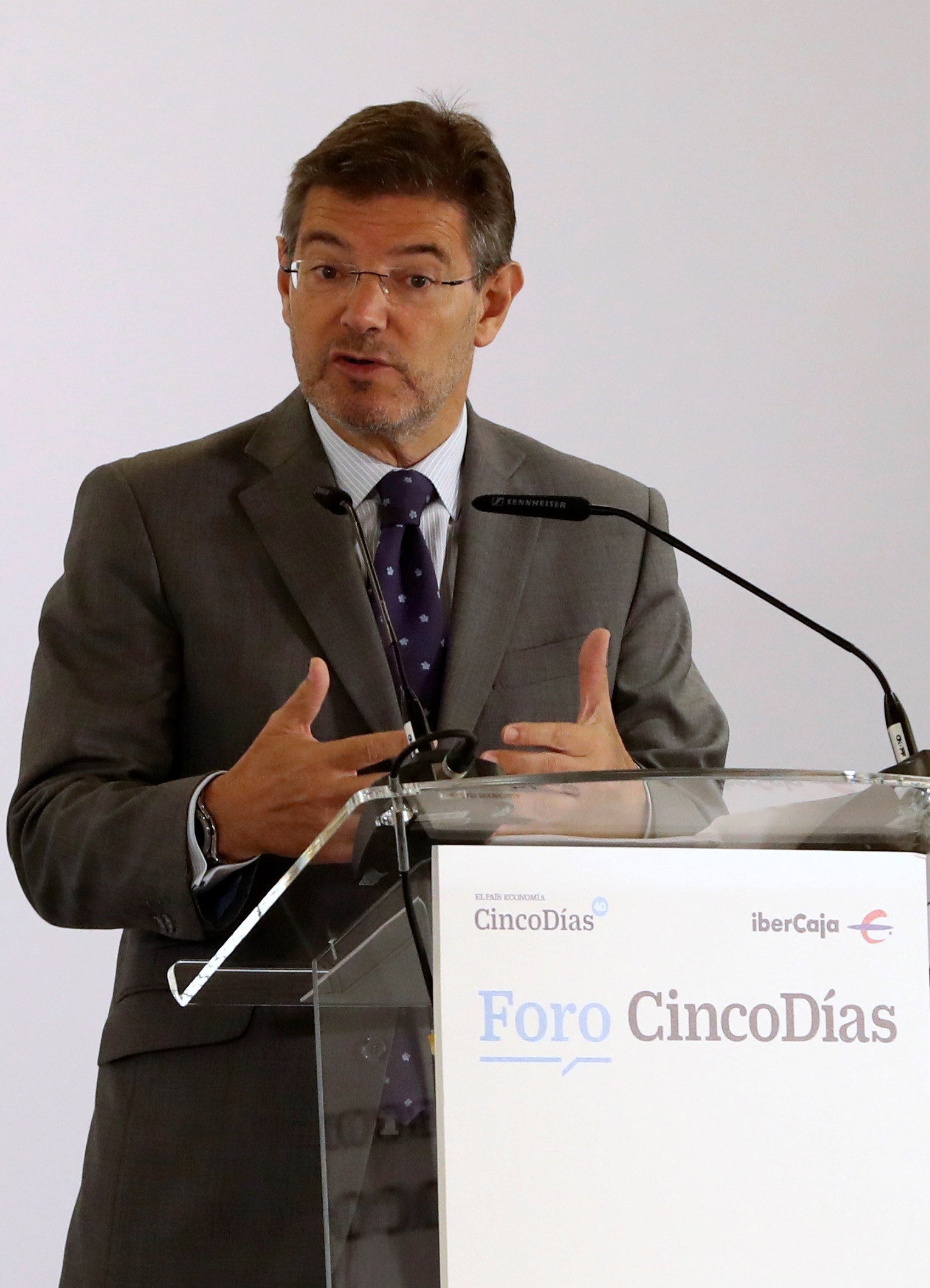 <p>Catalá: "El PP acata siempre las sentencias, las que nos gustan más y menos"</p> <p>Catalá: "El PP acata siempre las sentencias, las que nos gustan más y menos"</p>