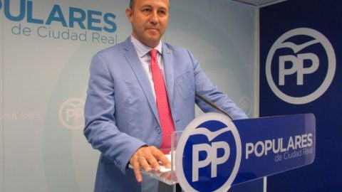 Adri&aacute;n Fern&aacute;ndez, portavoz del PP en la Diputaci&oacute;n
