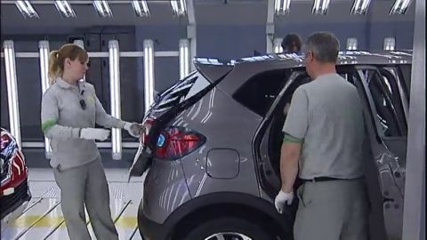 Renault cancela 1.200 puestos de trabajo