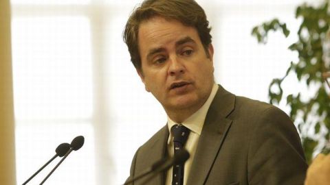 Roberto Berm&uacute;dez de Castro