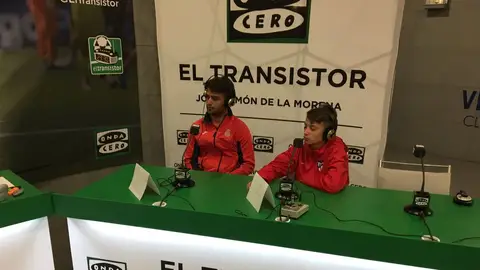 Enric, entrenador del Espanyol, y Javier, jugador del Atlético de Madrid Enric, entrenador del Espanyol, y Javier, jugador del Atlético de Madrid