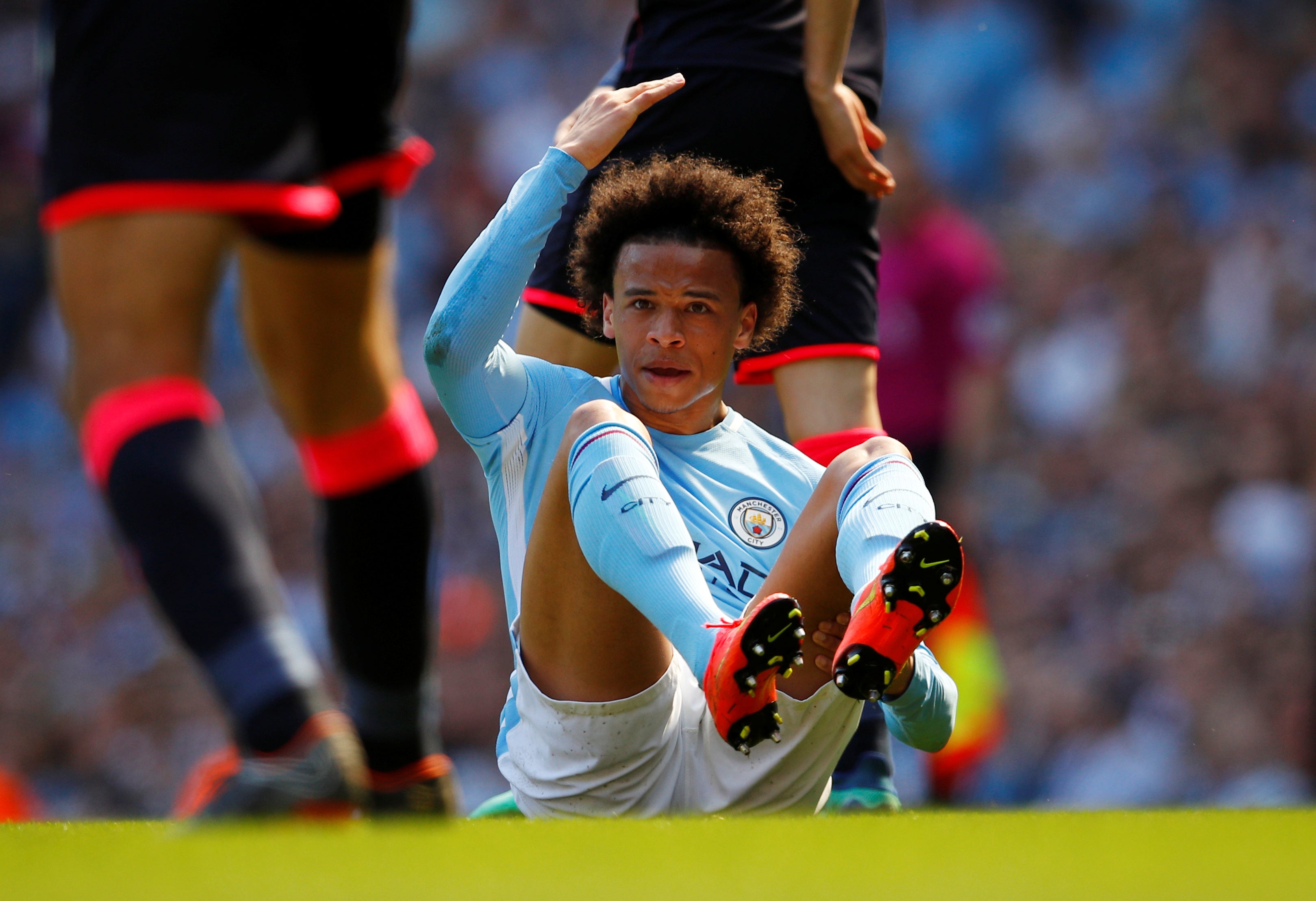 <p>Sané se queda fuera de la lista definitiva de Alemania para el Mundial de Rusia</p> <p>Sané se queda fuera de la lista definitiva de Alemania para el Mundial de Rusia</p>