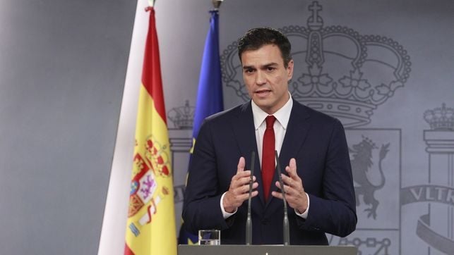 La tertulia: Pedro Sánchez se agarra a la presidencia La tertulia: Pedro Sánchez se agarra a la presidencia