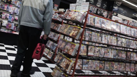 EL PORNO NO TIENE LA CULPA As&iacute; es la adicci&oacute;n al porno: masturbaci&oacute;n compulsiva y horas de hardcore: