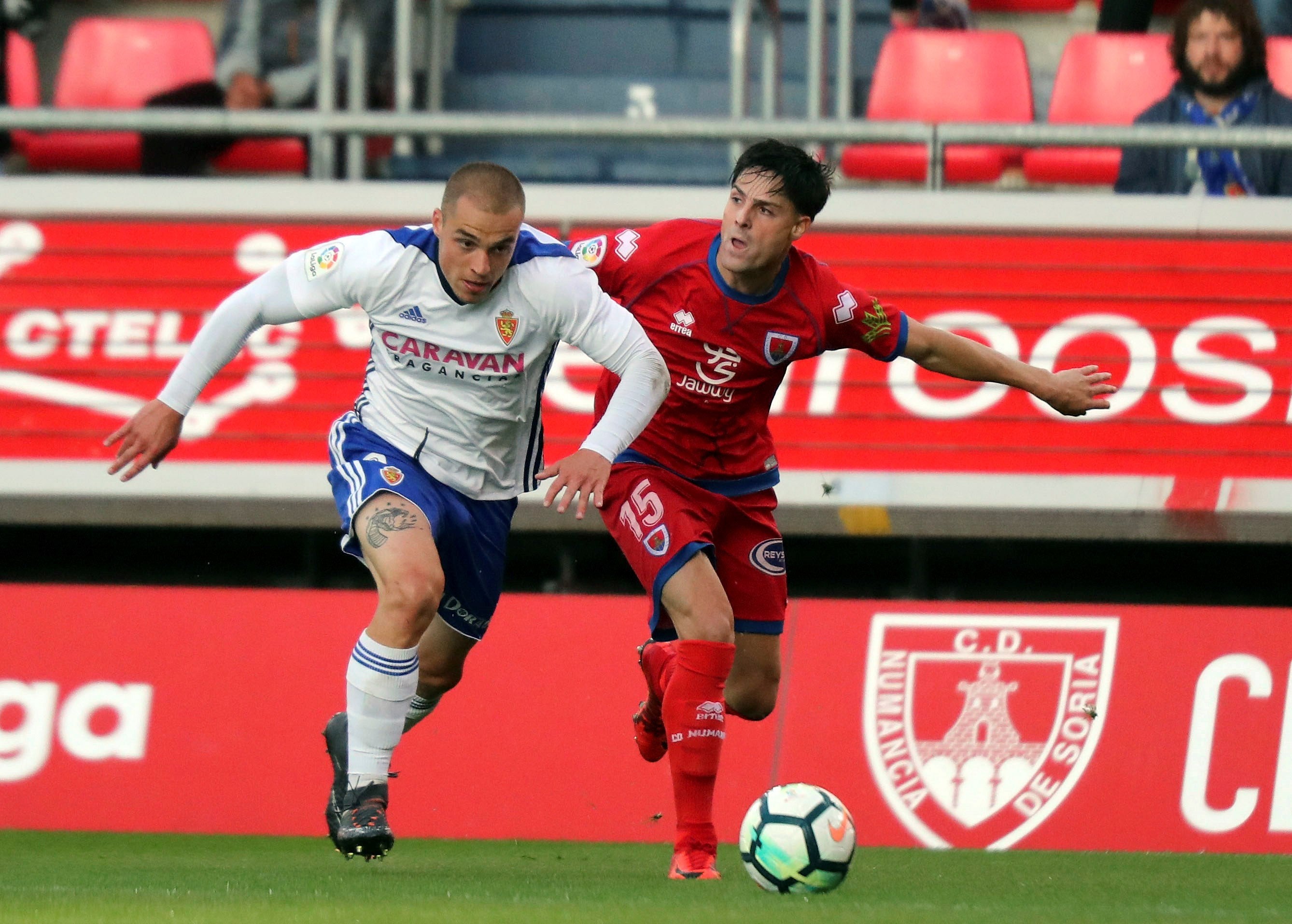 <p>Numancia y Zaragoza empatan y La Romareda decidirá el primer finalista del ascenso</p> <p>Numancia y Zaragoza empatan y La Romareda decidirá el primer finalista del ascenso</p>