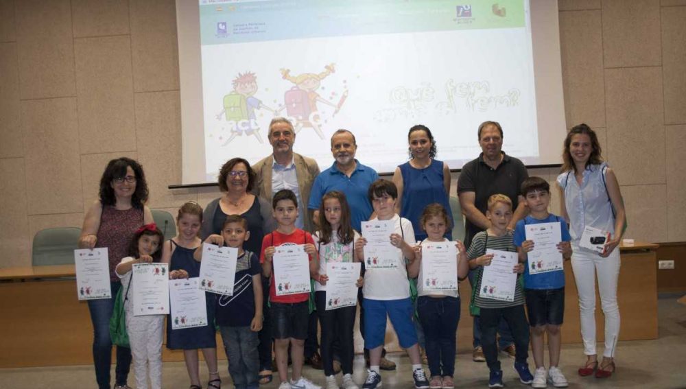 El colegio Errando Vilar de Almazora gana la primera edición del concurso ‘Què fem amb el fem?’.