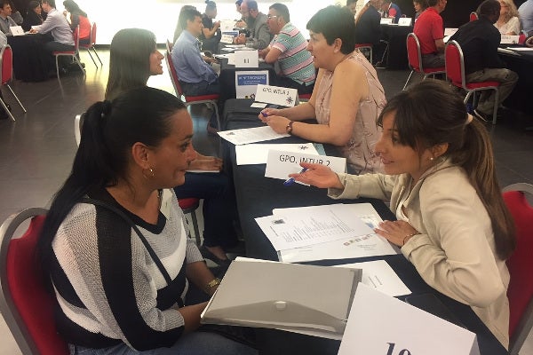 <p>La Mesa de Responsabilidad Social de Castelló refuerza las competencias laborales de 72 personas desempleadas</p> <p>La Mesa de Responsabilidad Social de Castelló refuerza las competencias laborales de 72 personas desempleadas</p>