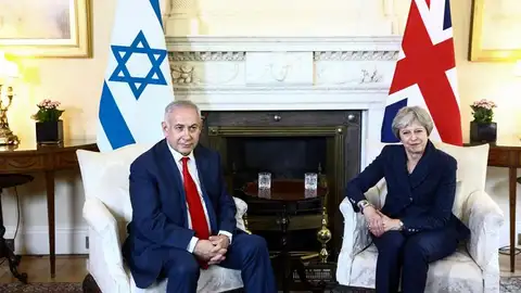 Theresa May con Benjamin Netanyahu Theresa May con Benjamin Netanyahu