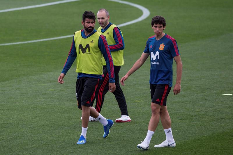 Vallejo y Rodri viajan con la Selección sin fecha de regreso para complementar los entrenamientos Vallejo y Rodri viajan con la Selección sin fecha de regreso para complementar los entrenamientos