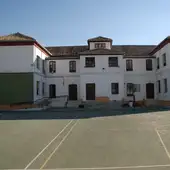 PATIO COLEGIO GÓMEZ MORENO PATIO COLEGIO GÓMEZ MORENO