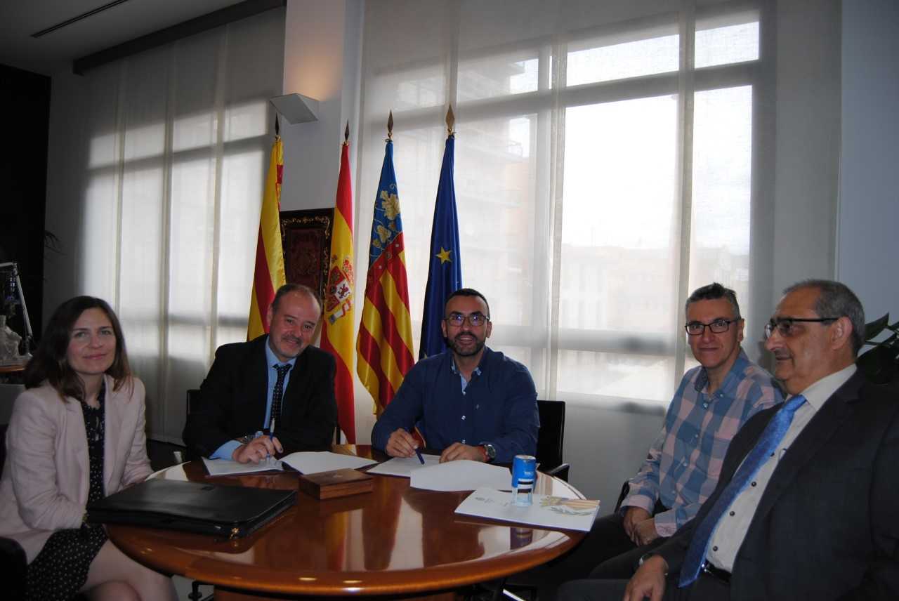 <p>Vila-real demana un préstec per fer front al pagament de sentències urbanístiques</p> <p>Vila-real demana un préstec per fer front al pagament de sentències urbanístiques</p>
