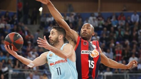 Jason Granger trata de taponar a Juan Carlos Navarro