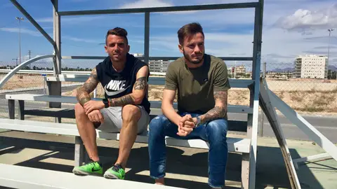 Aarón y Sául Ñíguez se han acercado este miércoles a presenciar la sesión de entrenamiento del Elche CF. ELCHE CF