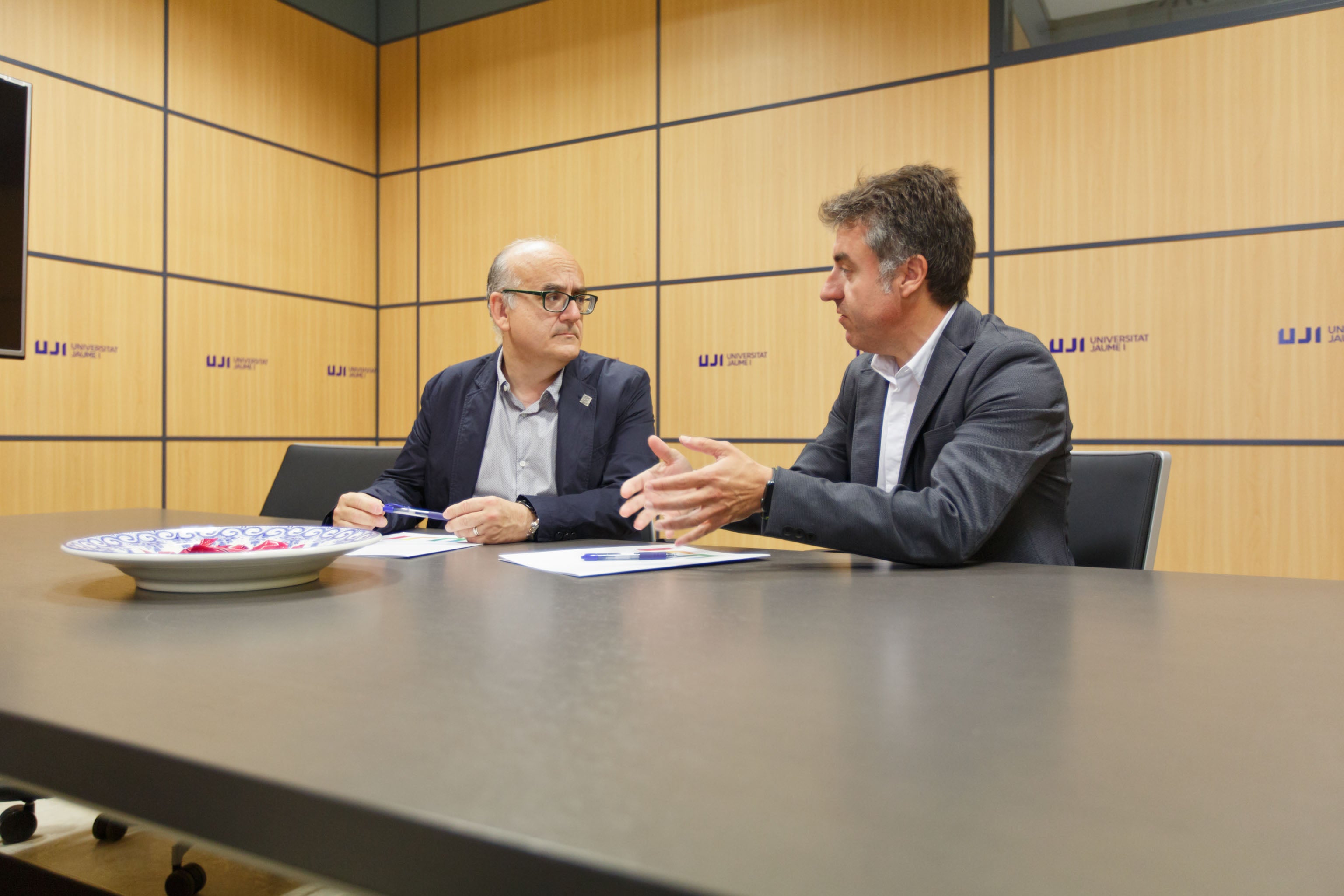 <p>La UJI y Fobesa crean el Observatorio del Cambio Climático de Castelló. Hoy se celebra la Jornada Castelló ante el cambio climático</p> <p>La UJI y Fobesa crean el Observatorio del Cambio Climático de Castelló. Hoy se celebra la Jornada Castelló ante el cambio climático</p>